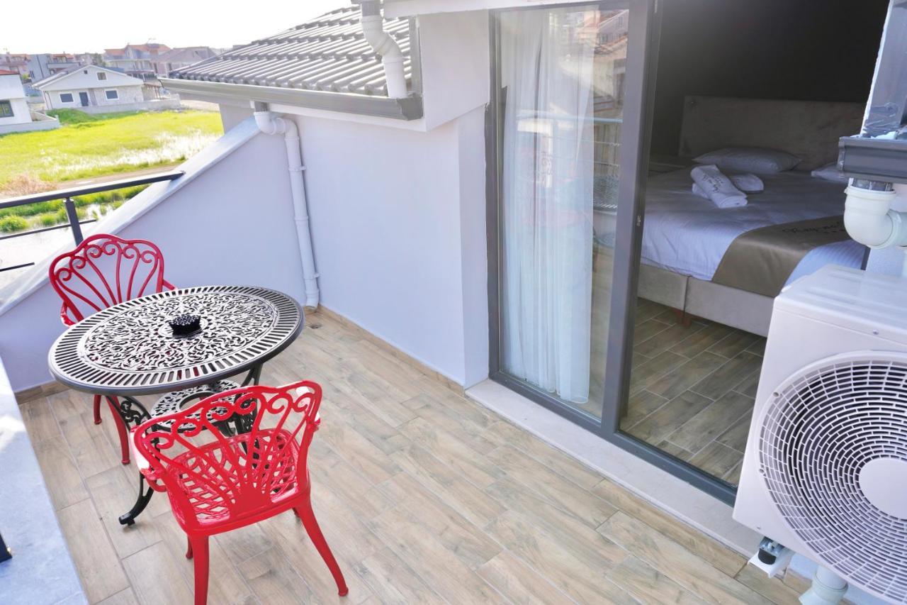 Reynabe Boutique Hotel Dikili Exteriör bild